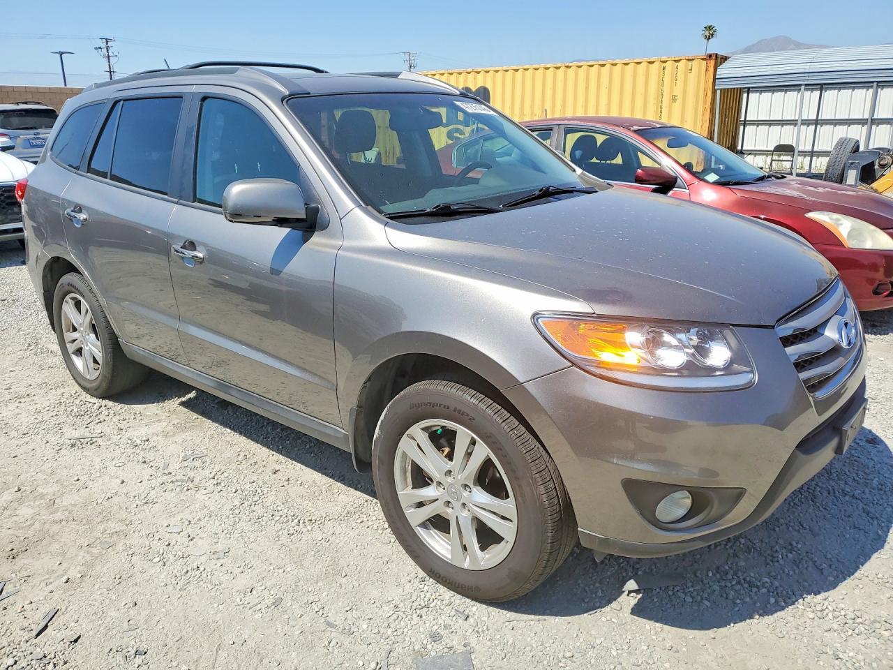 2012 Hyundai Santa Fe Limited - Image 4