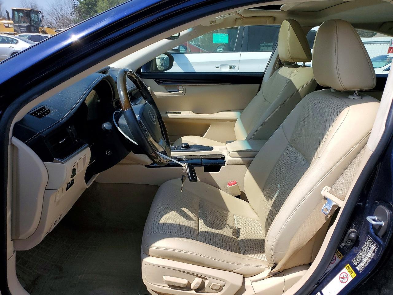 2015 Lexus Es 350 Base - Image 7