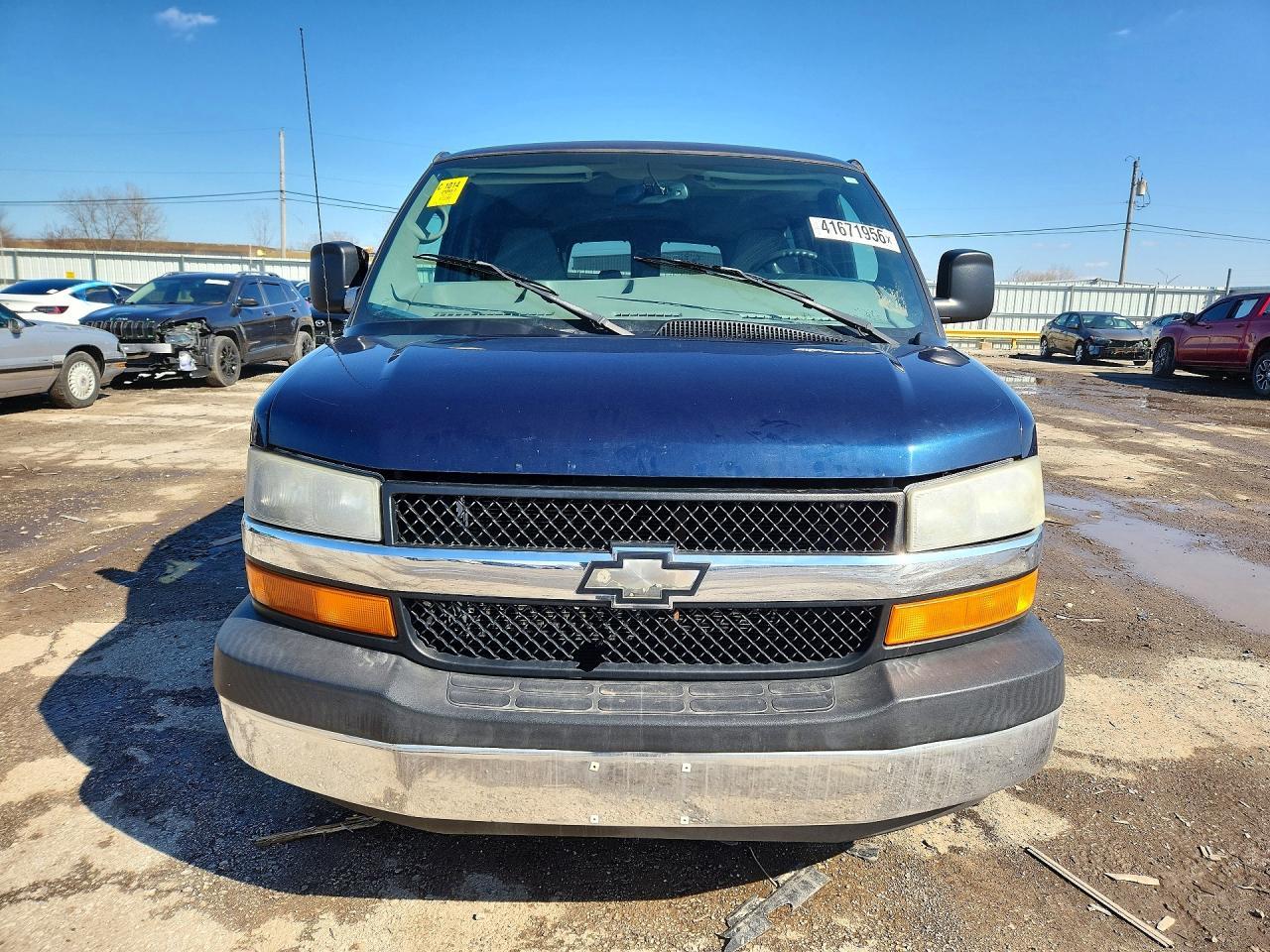 2007 Chevrolet Express G1500 - Image 5