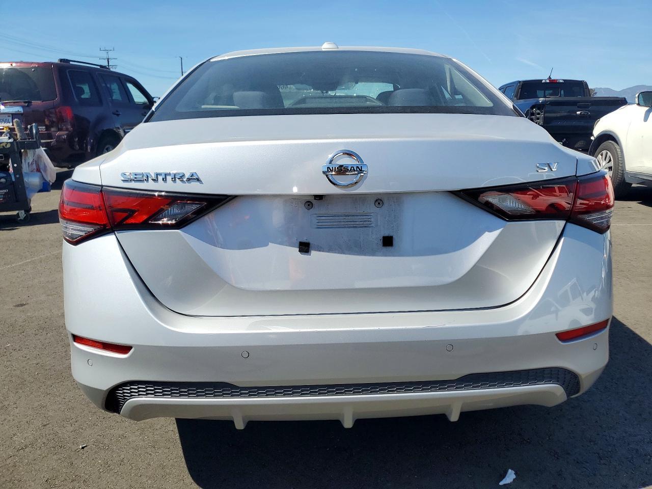 2022 Nissan Sentra Sv - Image 6