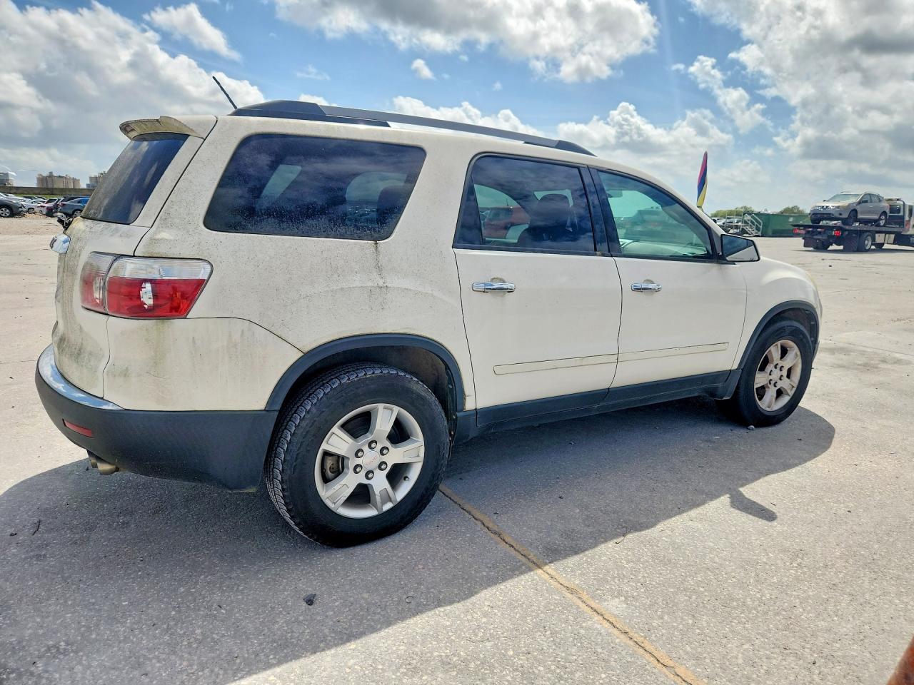 2021 GMC Acadia - Image 3