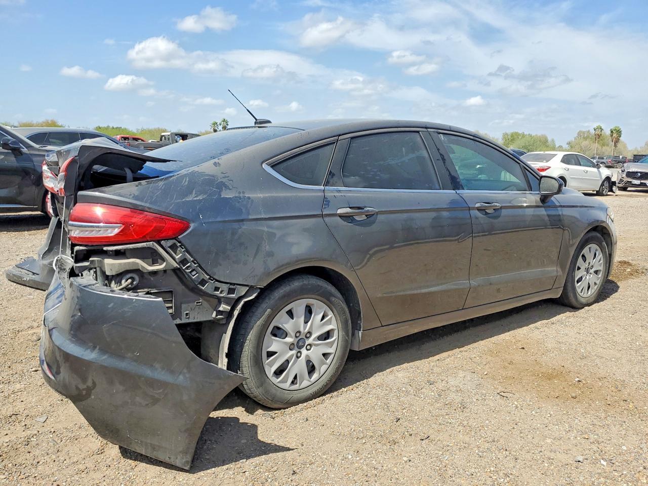 2019 Ford Fusion - Фото 3