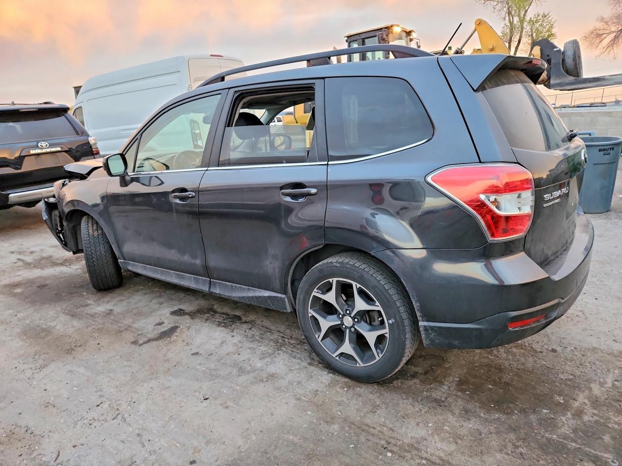 2015 Subaru Forester 2.0Xt Premium - Фото 2