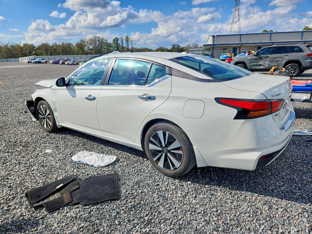 2021 Nissan Altima 2.5 Sv - Фото 2