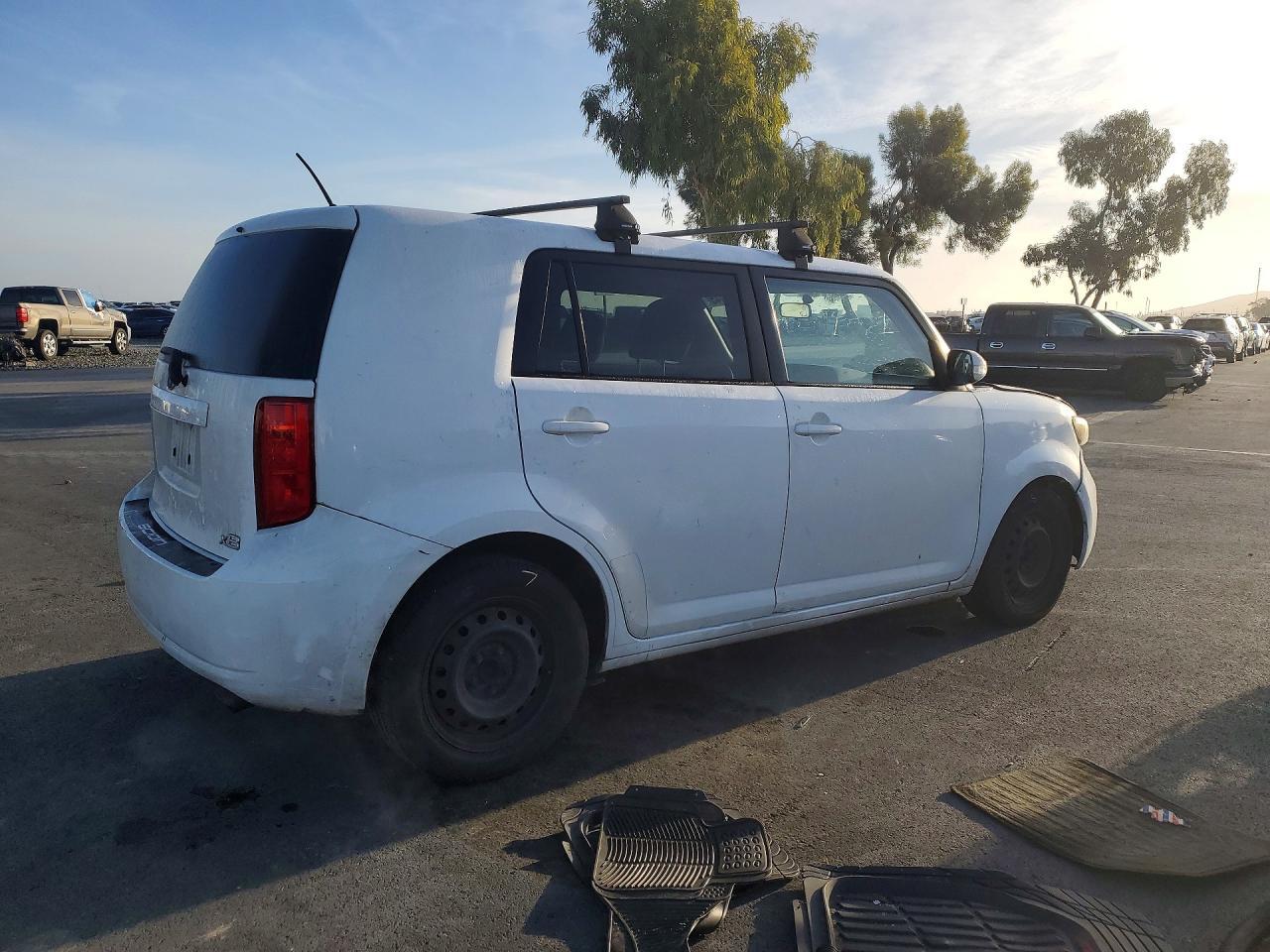 2008 Scion Xb - Фото 3