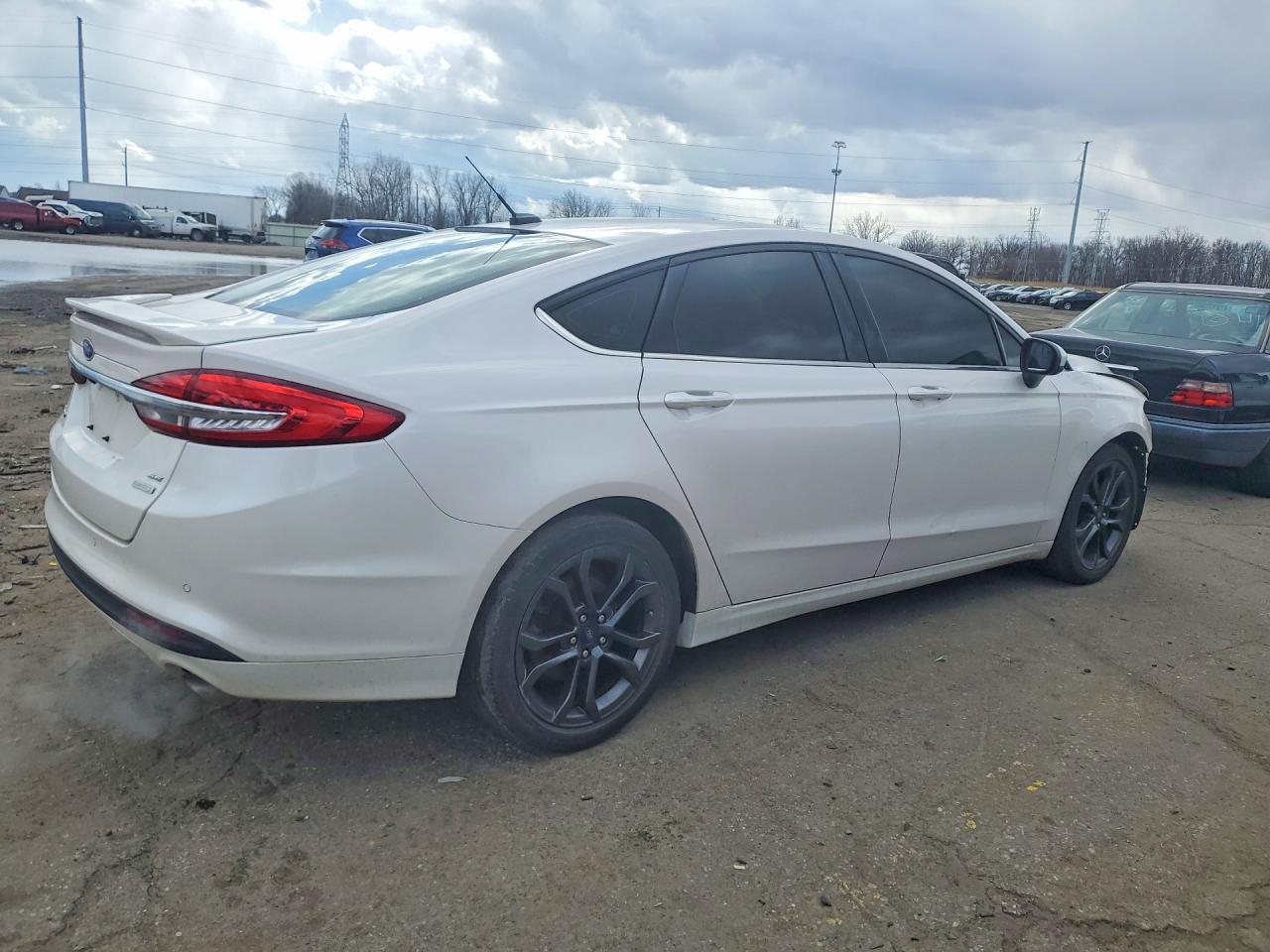 2018 Ford Fusion Se - Image 3