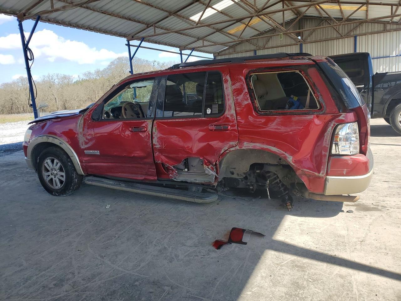 2008 Ford Explorer Eddie Bauer - Image 2