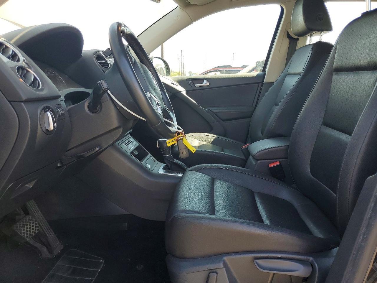 2016 Volkswagen Tiguan S/Se/Sel/R-Line - Фото 7
