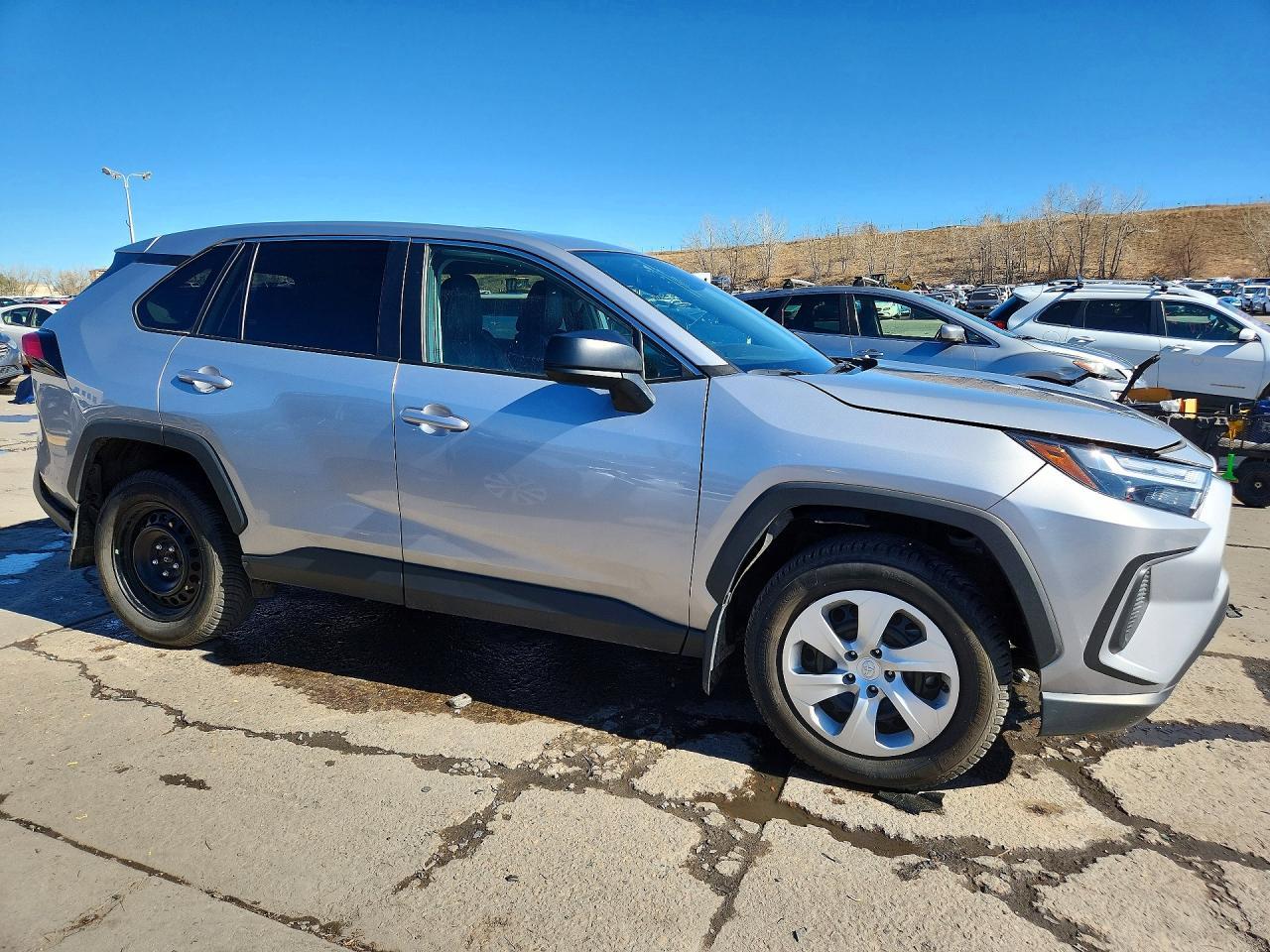 2024 Toyota Rav4 Le - Image 4