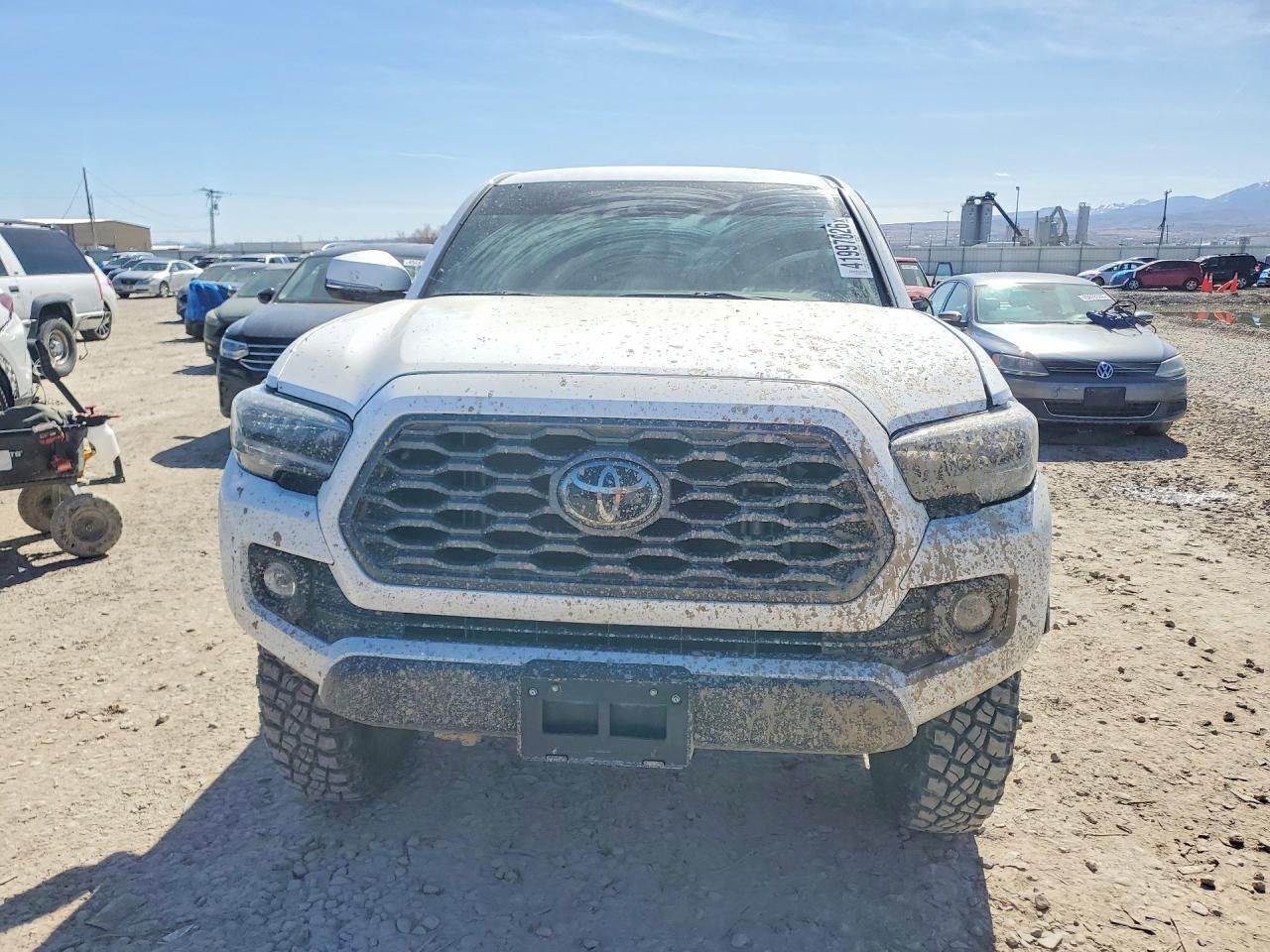 2023 Toyota Tacoma Trd Off-Road - Image 5
