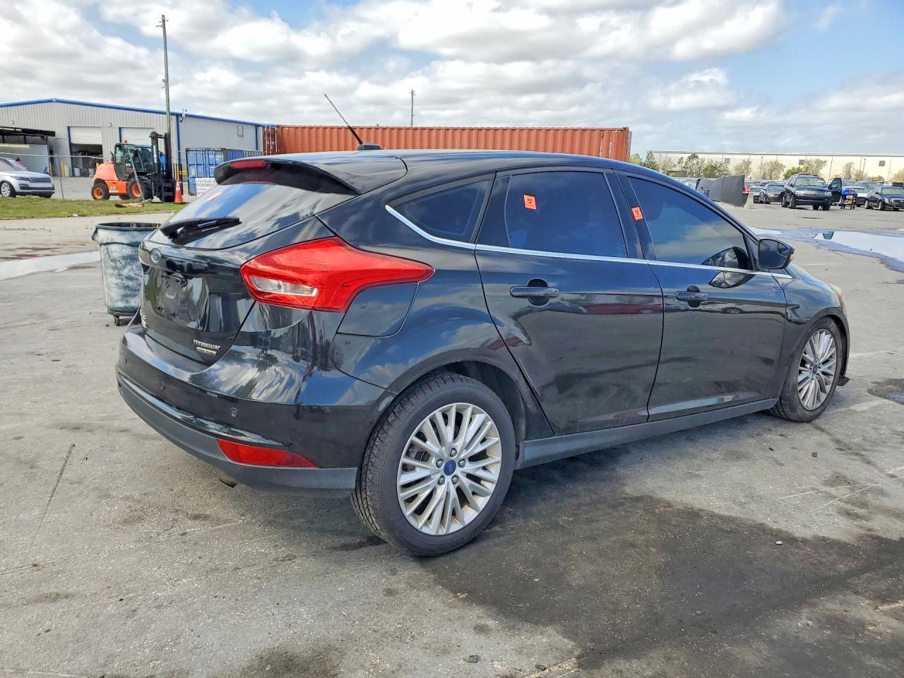 2015 Ford Focus - Фото 3