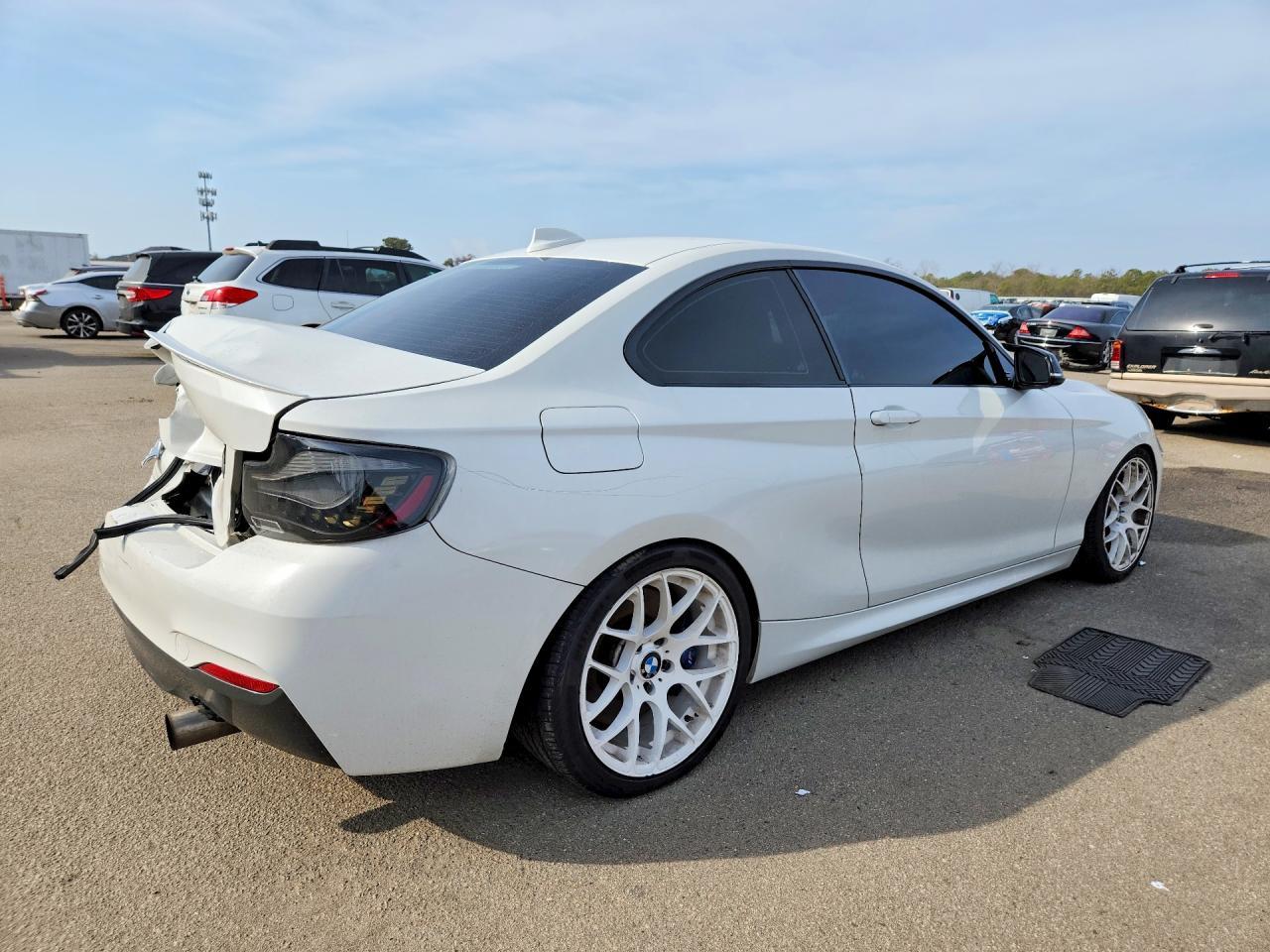 2015 BMW M235I - Фото 3