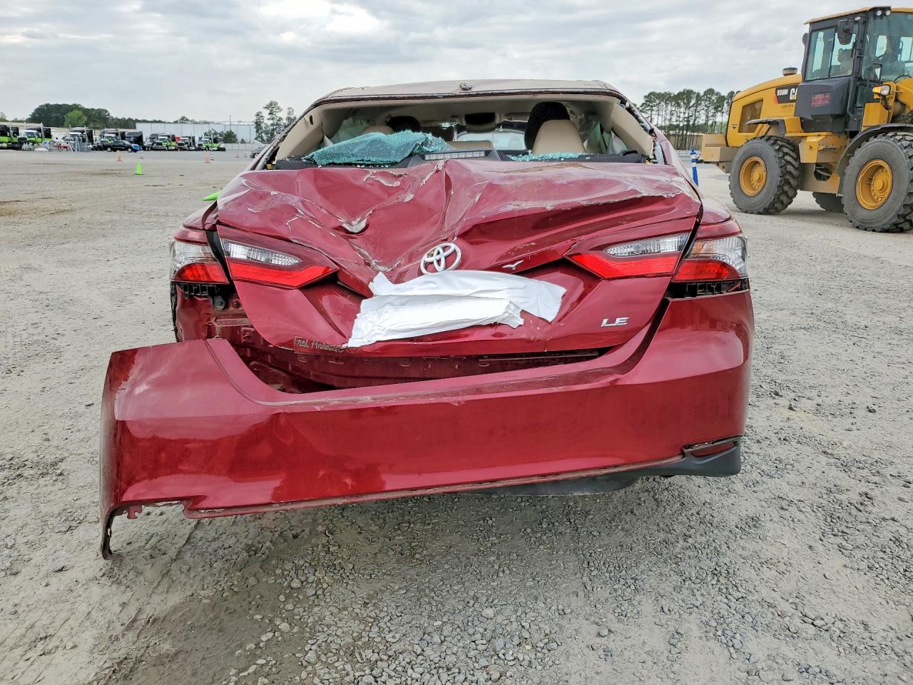 2021 Toyota Camry - Фото 6