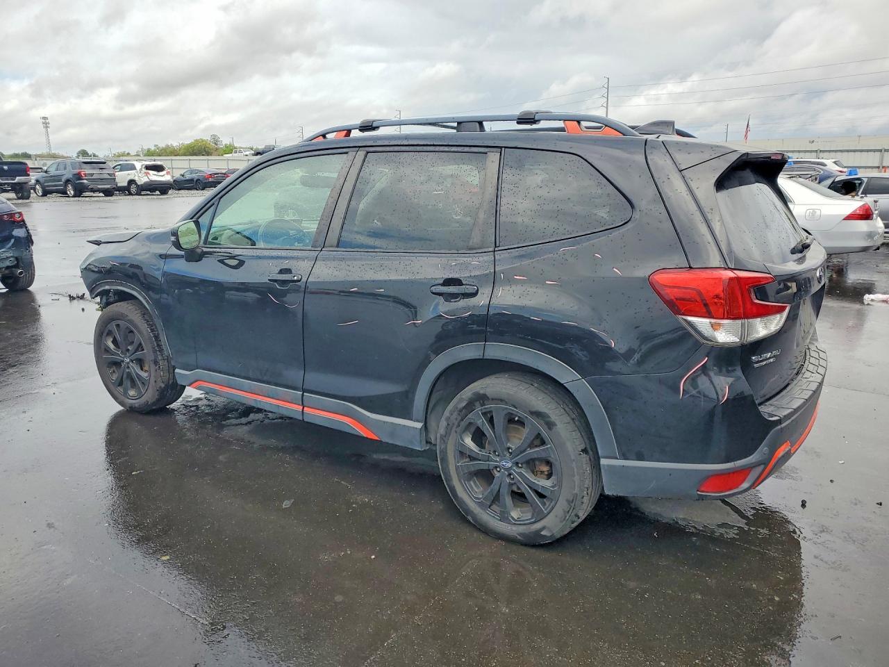 2019 Subaru Forester Sport - Image 2
