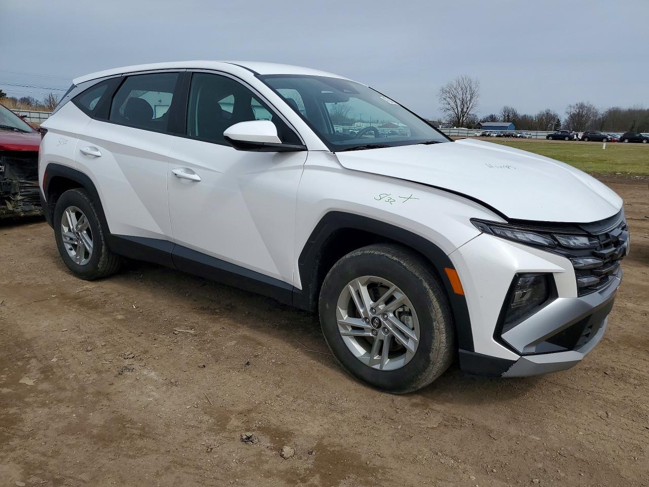 2025 Hyundai Tucson Se - Image 4