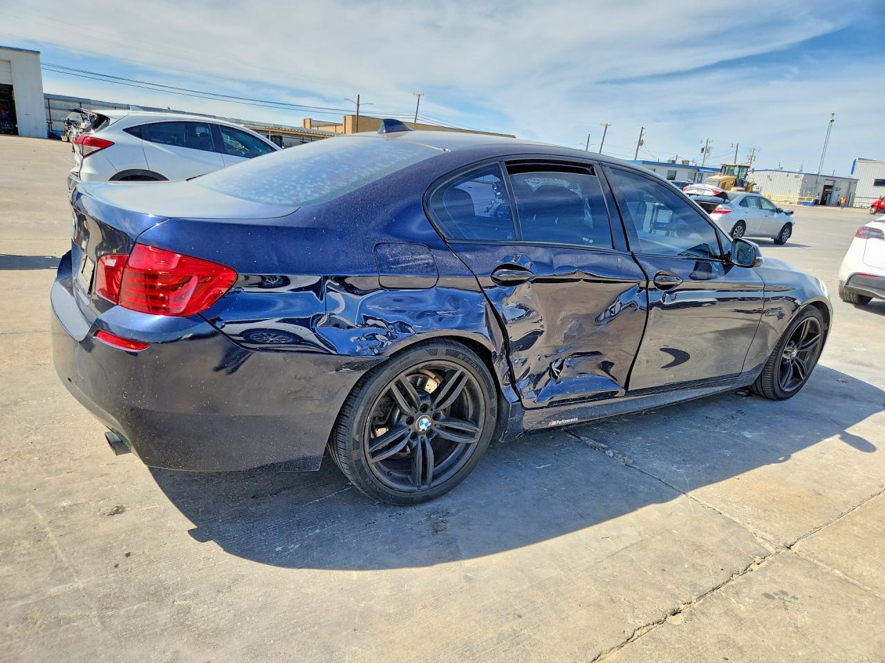2015 BMW 535 I - Фото 3