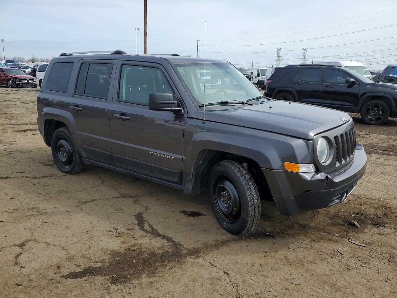 2016 Jeep Patriot Latitude - Фото 4