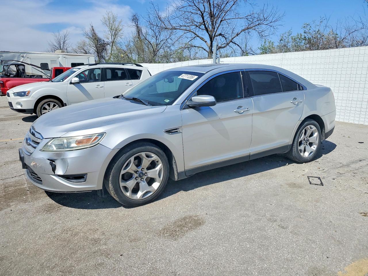 2010 Ford Taurus Sel