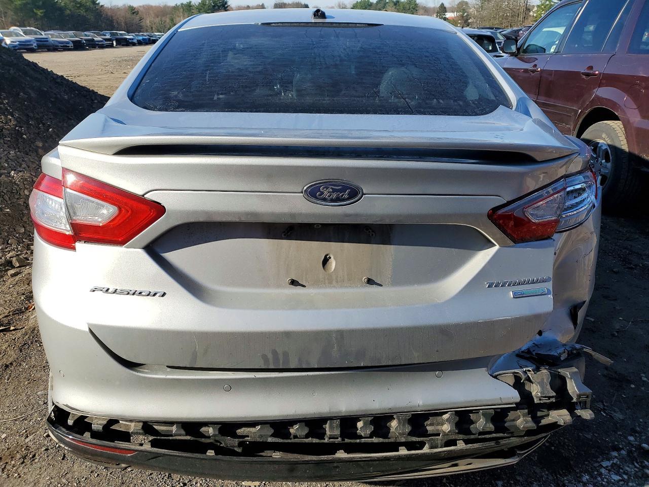 2015 Ford Fusion Titanium - Image 6