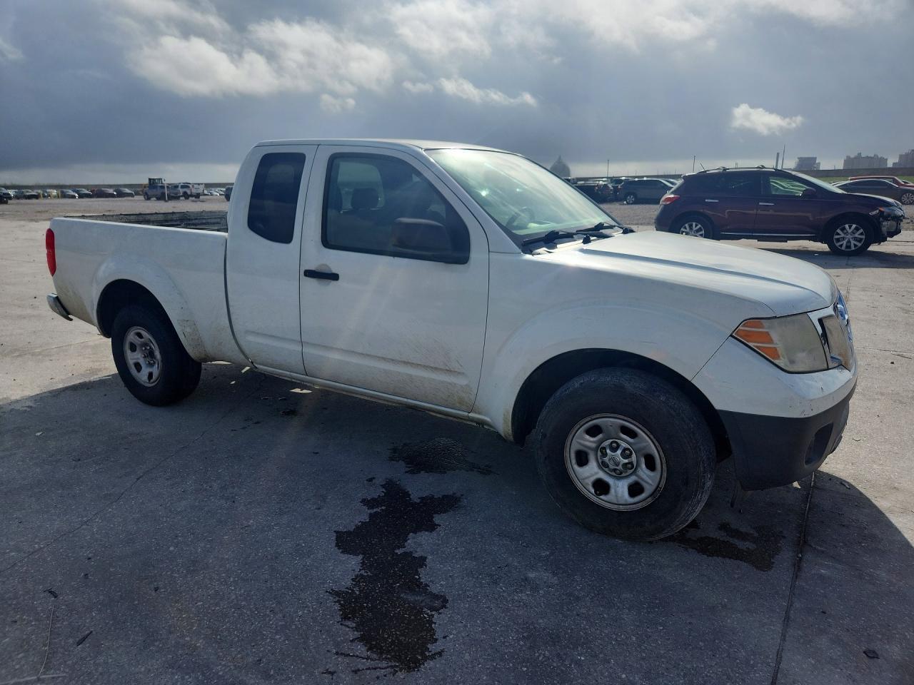 2014 Nissan Frontier S - Image 4