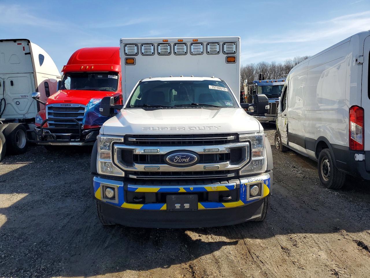 2020 Ford F550 Super Duty - Image 5