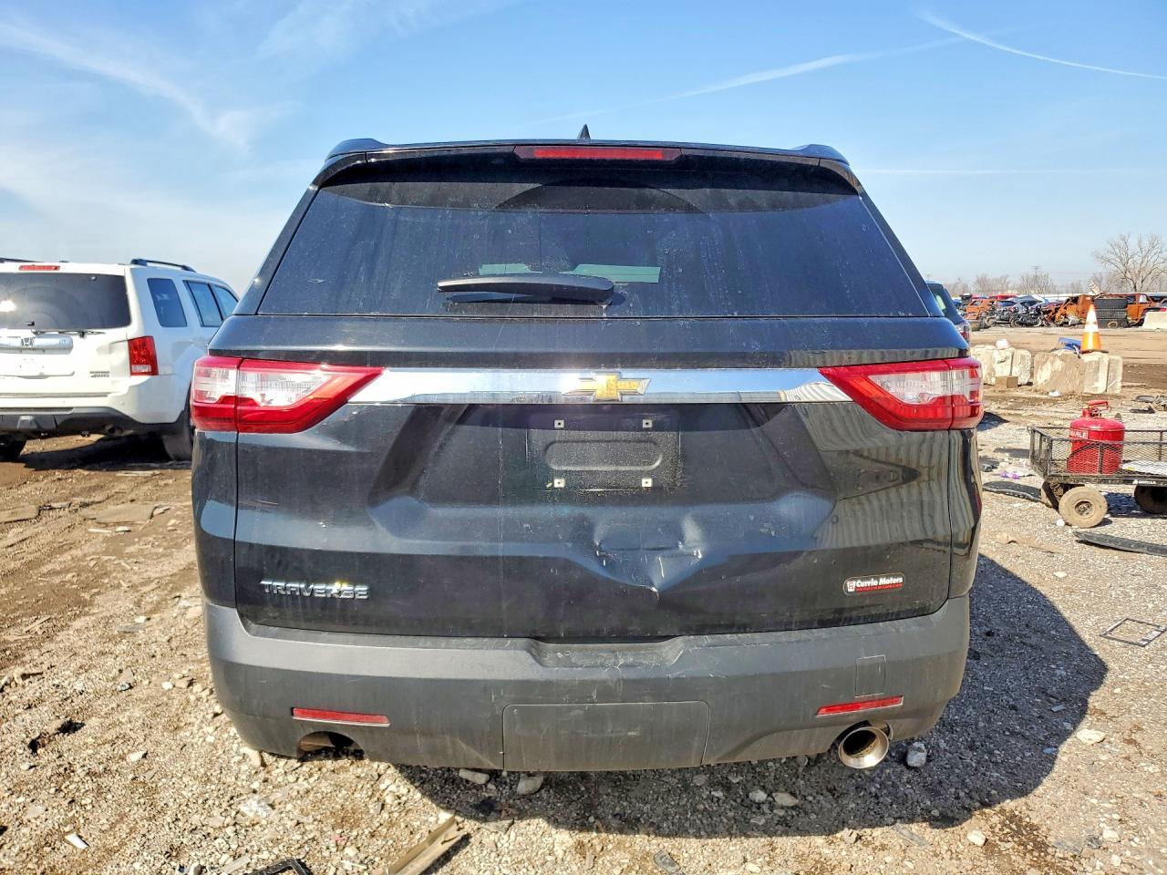 2018 Chevrolet Traverse Ls - Фото 6
