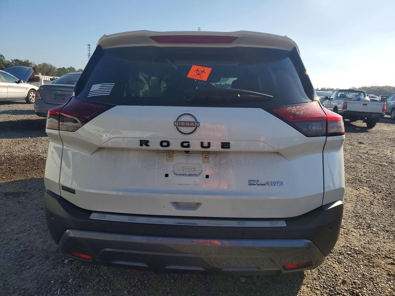 2023 Nissan Rogue Sl - Image 6