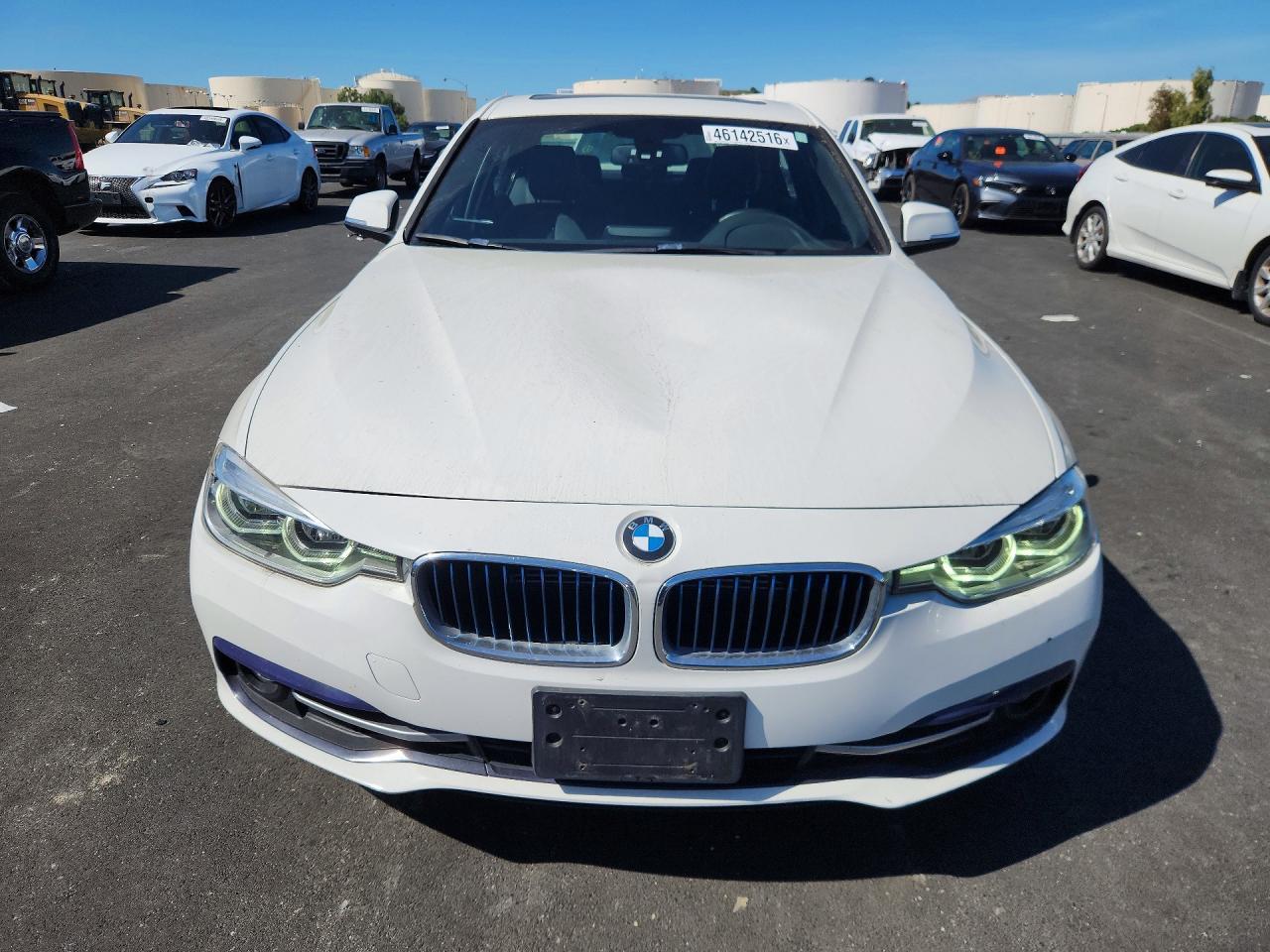 2018 BMW 330E - Image 5