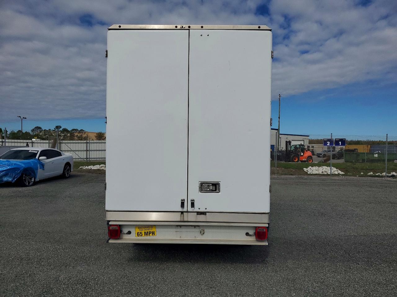 2021 Ford Transit Delivery Truck - Image 6