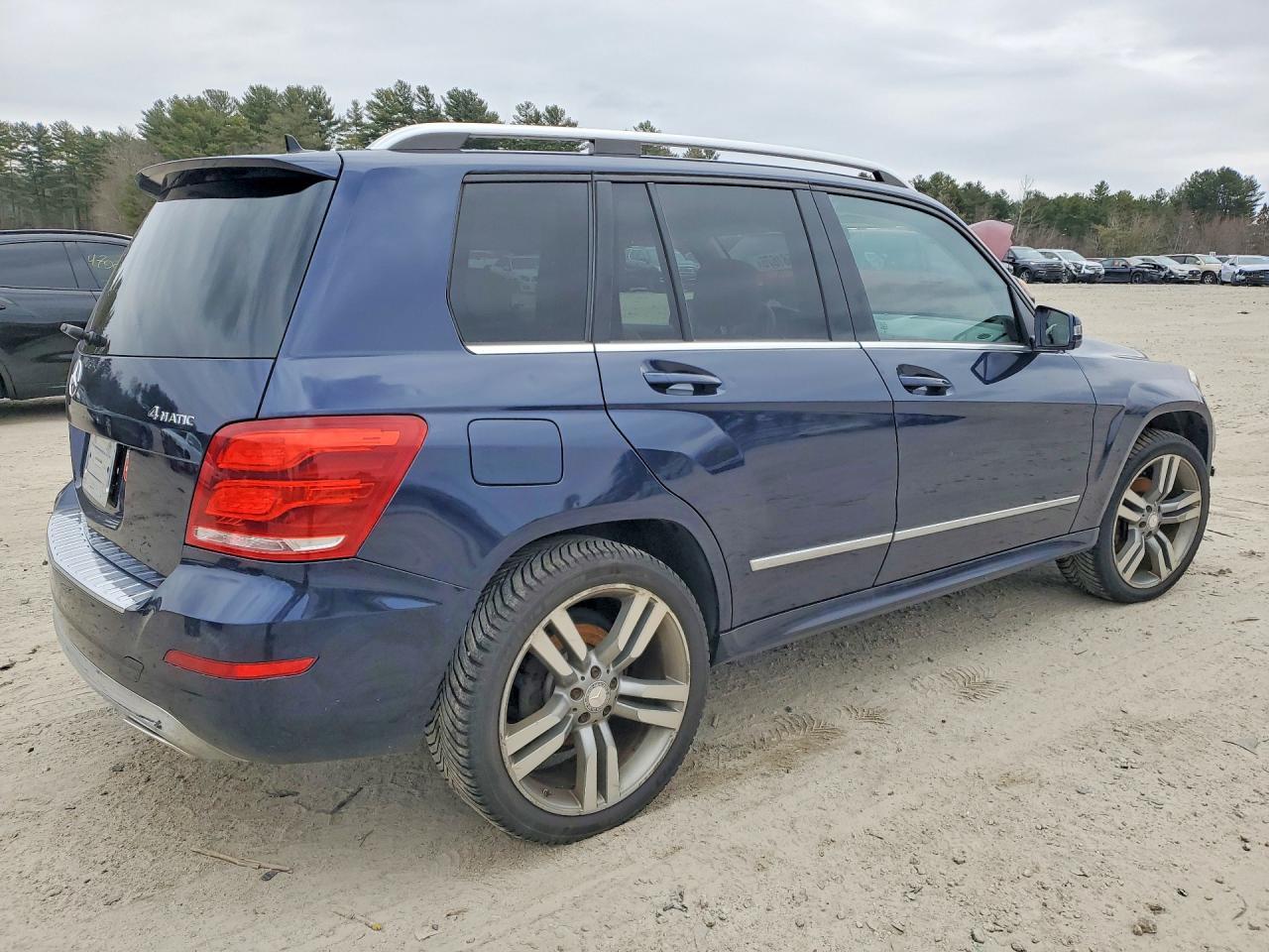 2014 Mercedes-Benz Glk 350 4Matic - Image 3