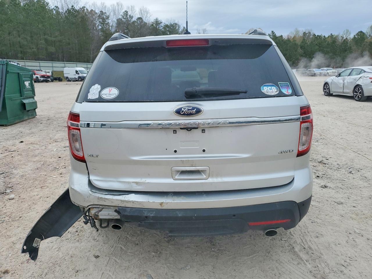 2015 Ford Explorer Xlt - Image 6