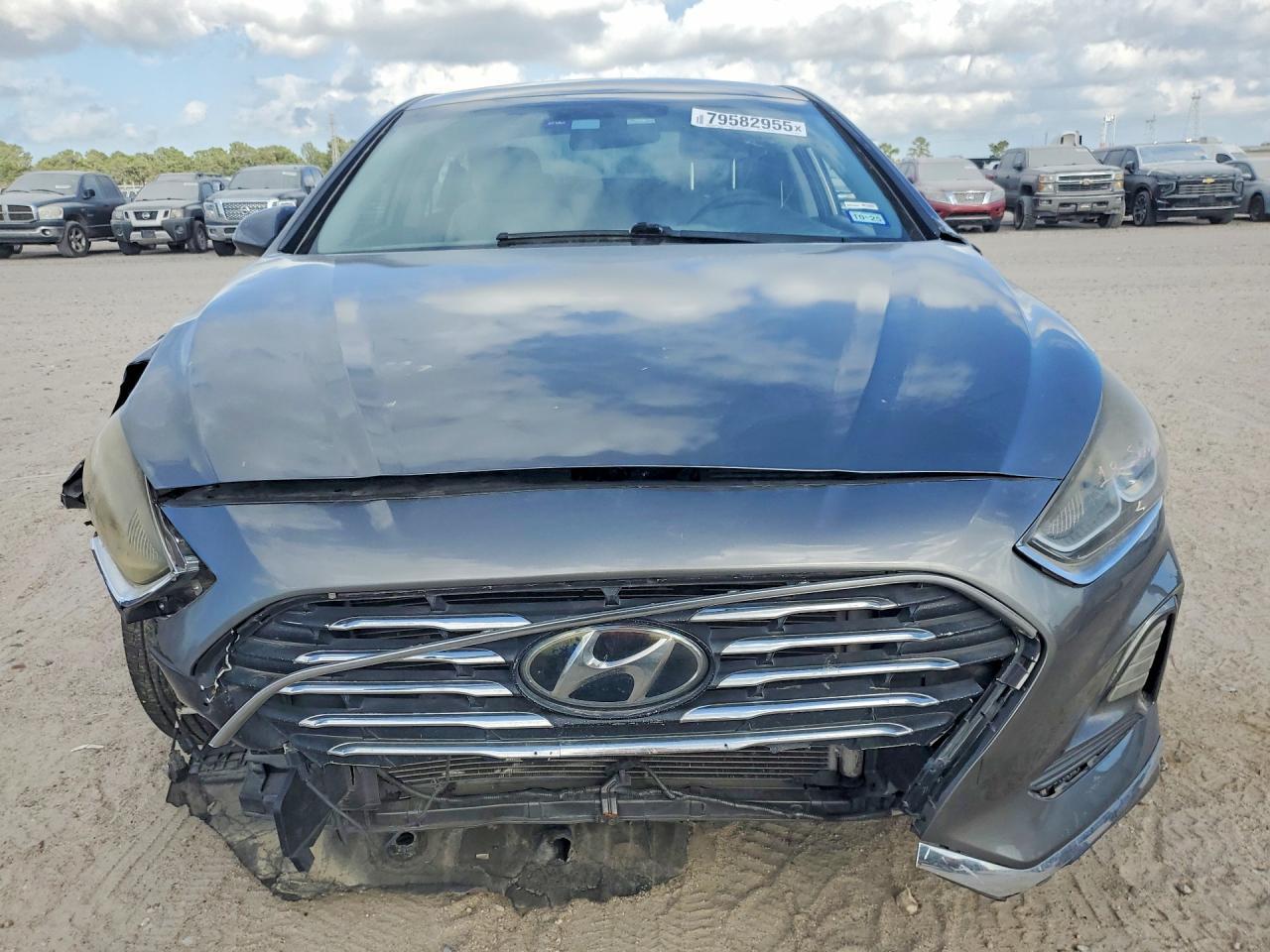 2019 Hyundai Sonata - Image 5