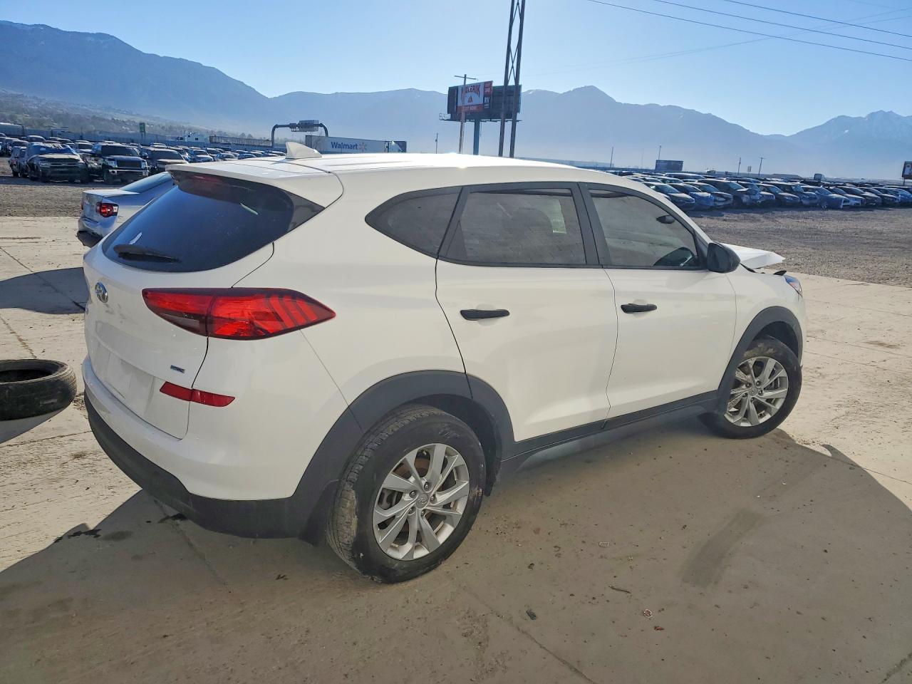 2020 Hyundai Tucson Se - Фото 3