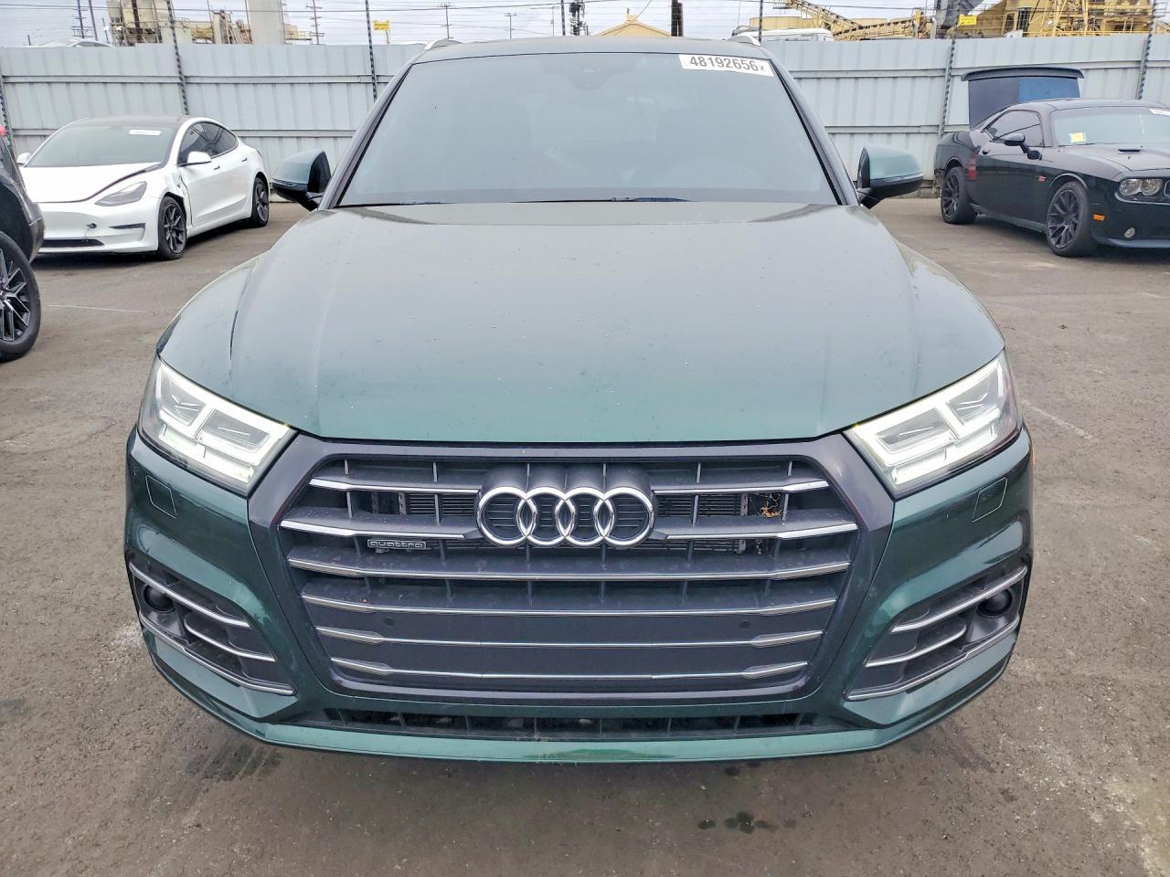 2020 Audi Q5 E Premium Plus - Фото 5