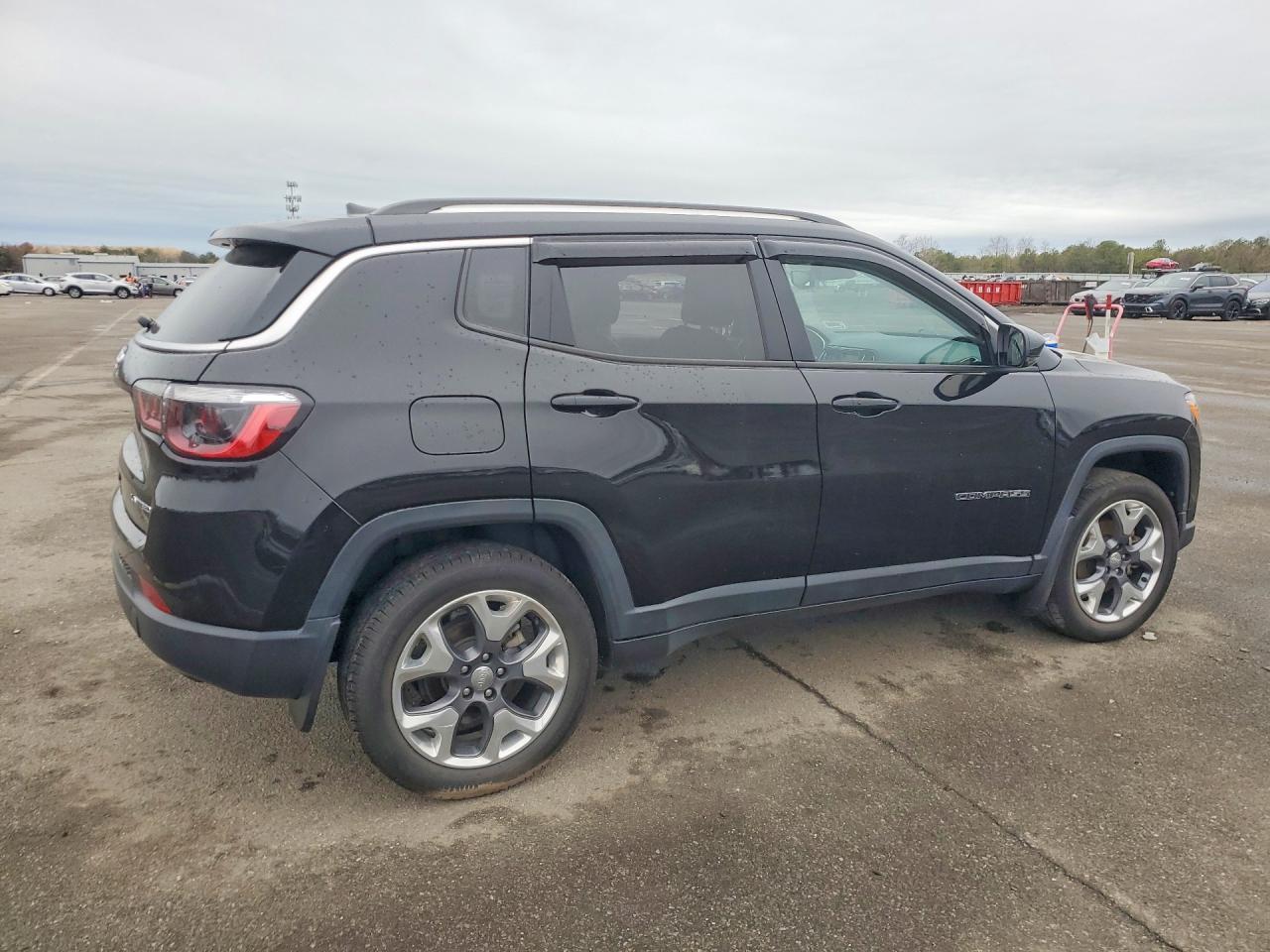 2021 Jeep Compass Limited - Фото 3