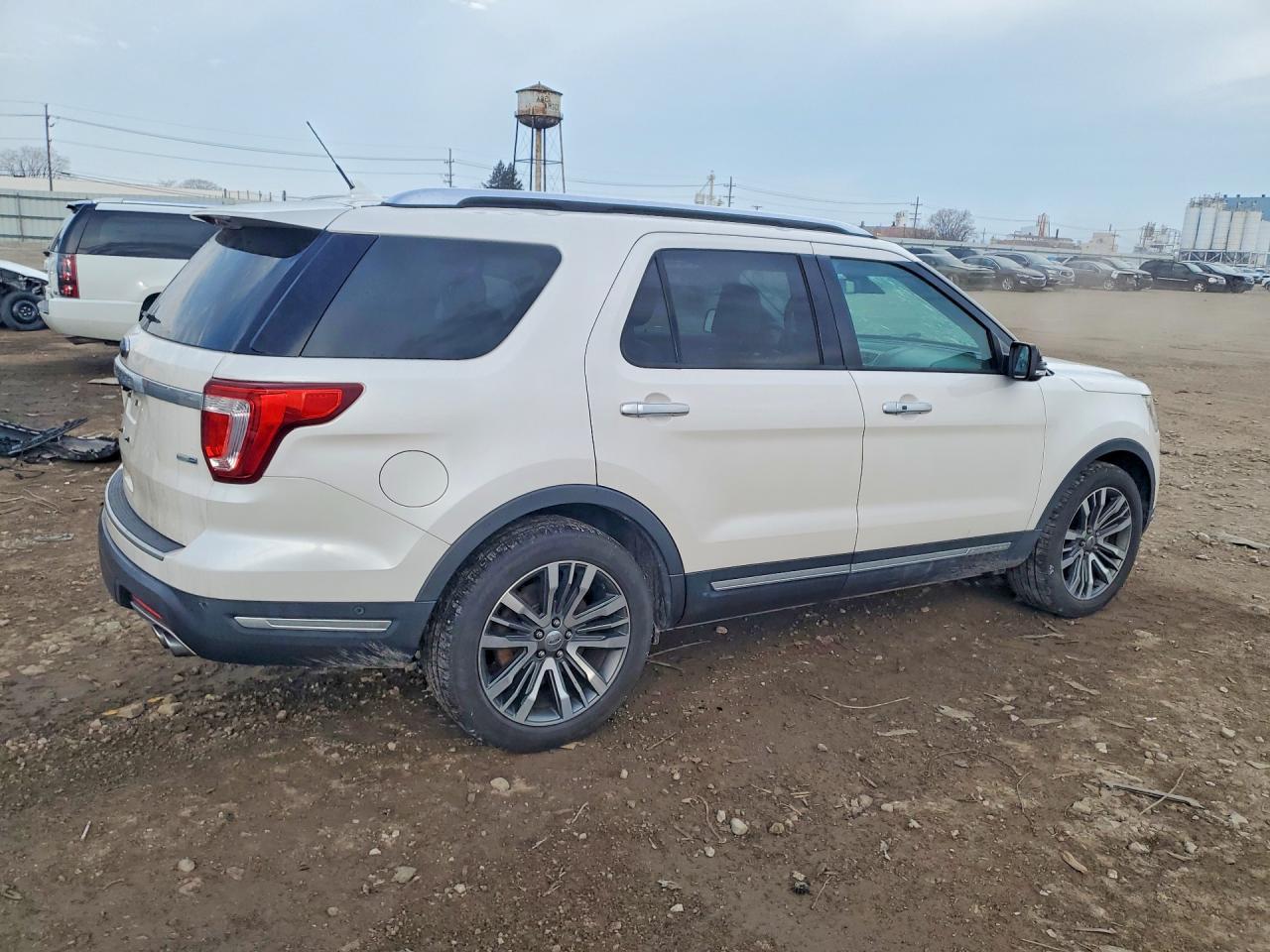 2018 Ford Explorer Platinum - Фото 3