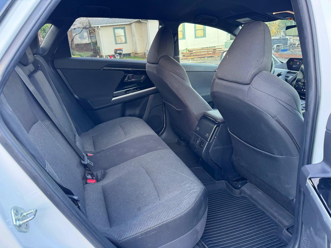 2023 Subaru Solterra Premium - Image 6