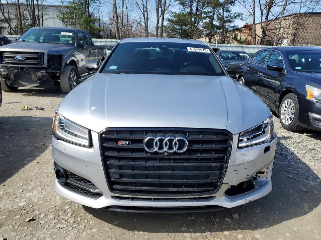 2017 Audi S8 Plus Quattro - Image 5