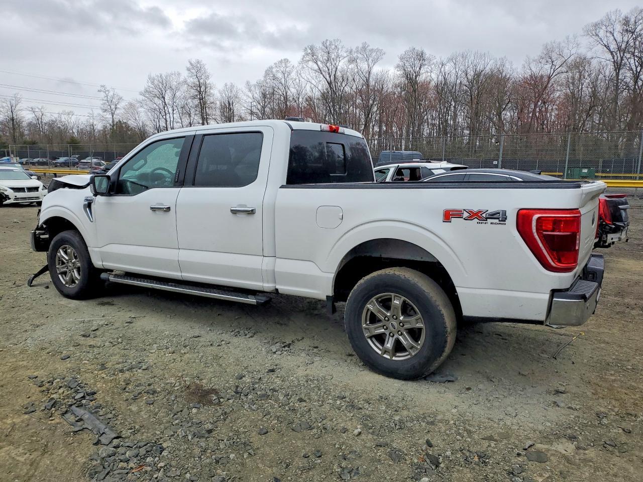 2021 Ford F150 Supercrew - Фото 2