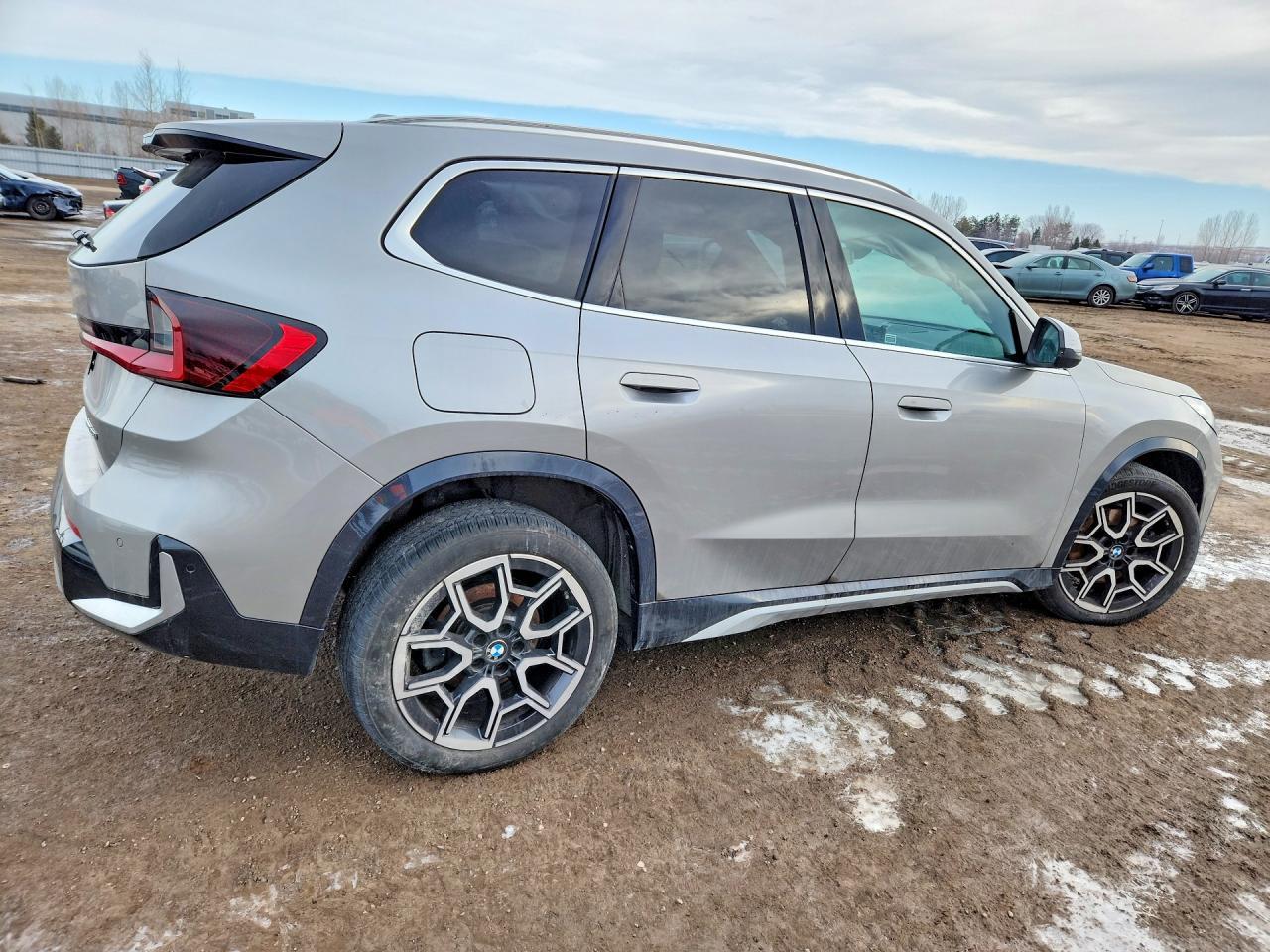 2024 BMW X1 xDrive28I - Фото 3