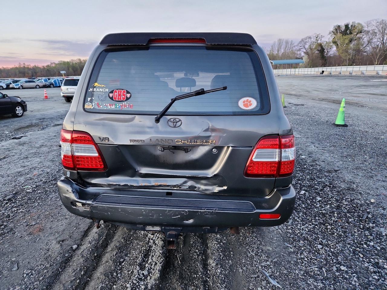 2000 Toyota Land Cruiser Base - Image 6