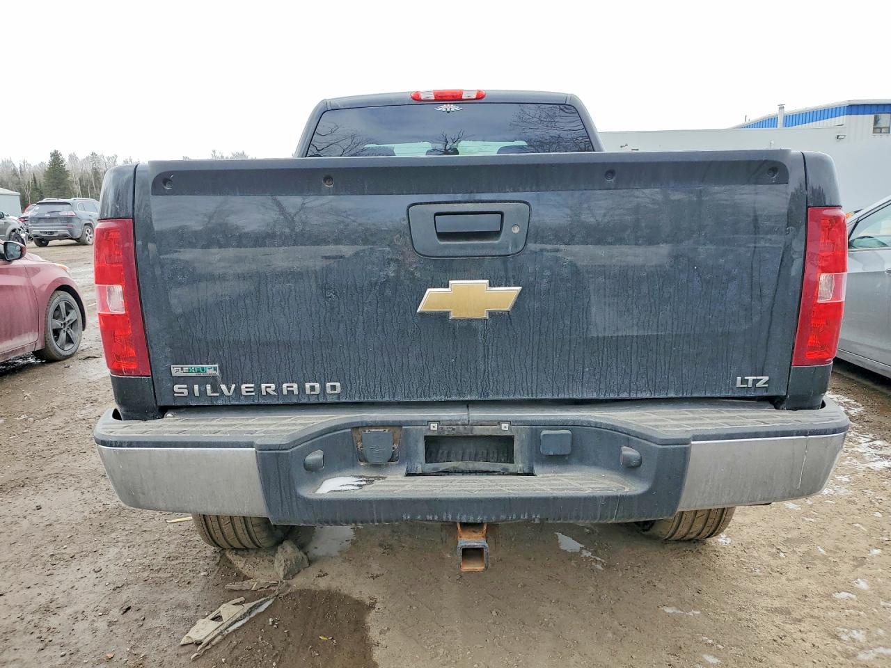 2010 Chevrolet Silverado K1500 Ltz - Image 6