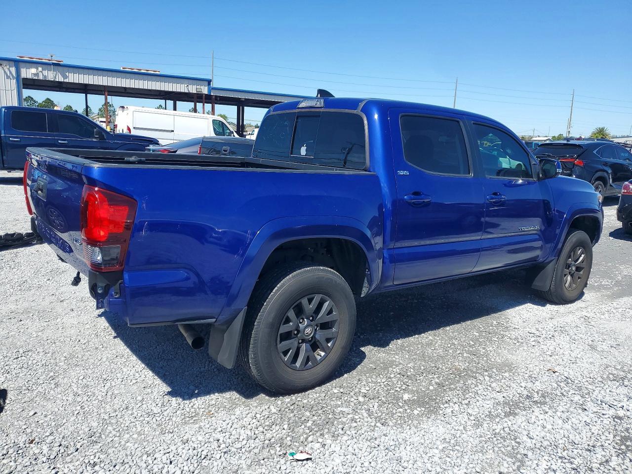 2022 Toyota Tacoma Sr5 V6 - Фото 3