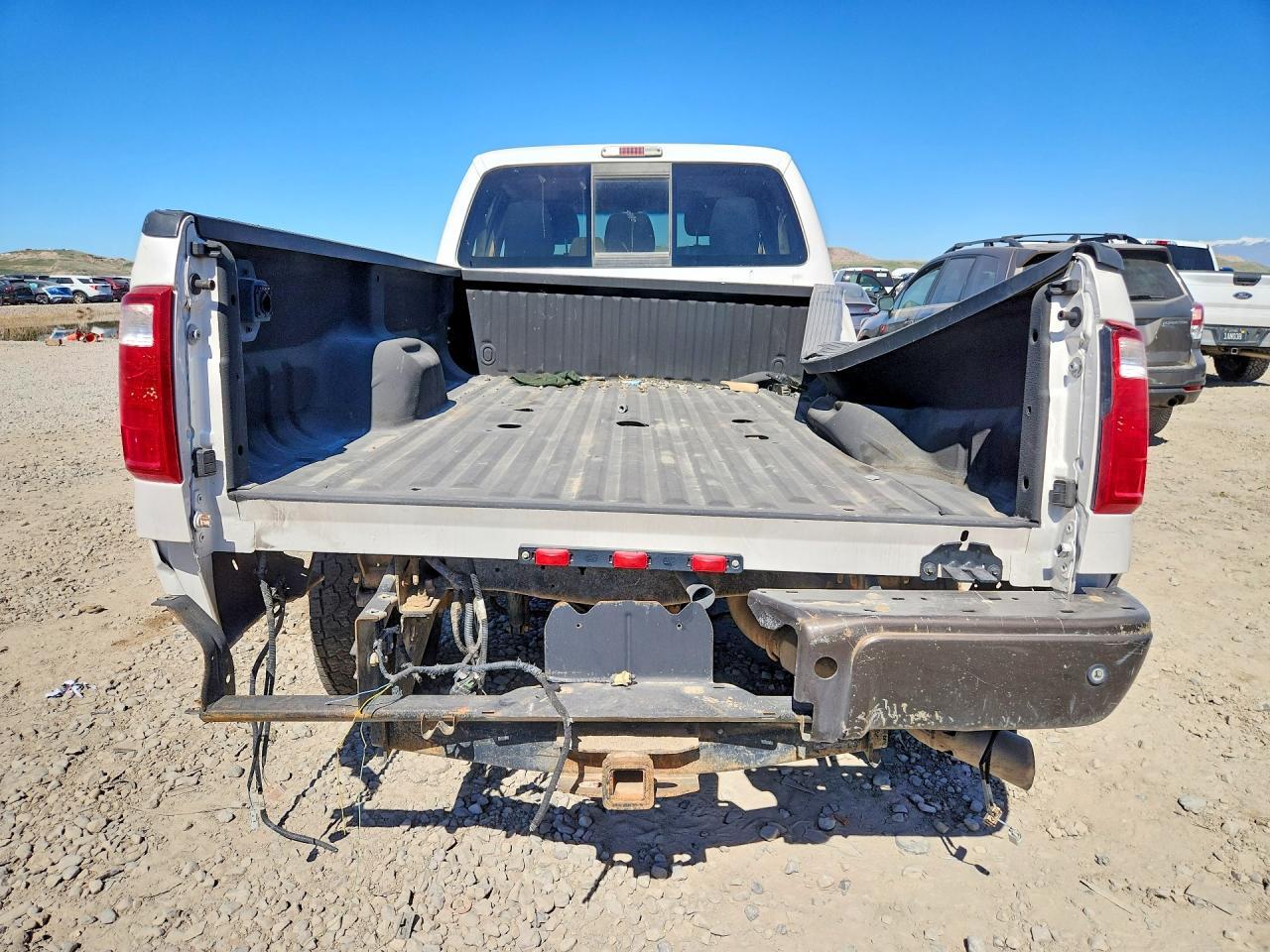 2015 Ford F350 Super Duty - Image 6