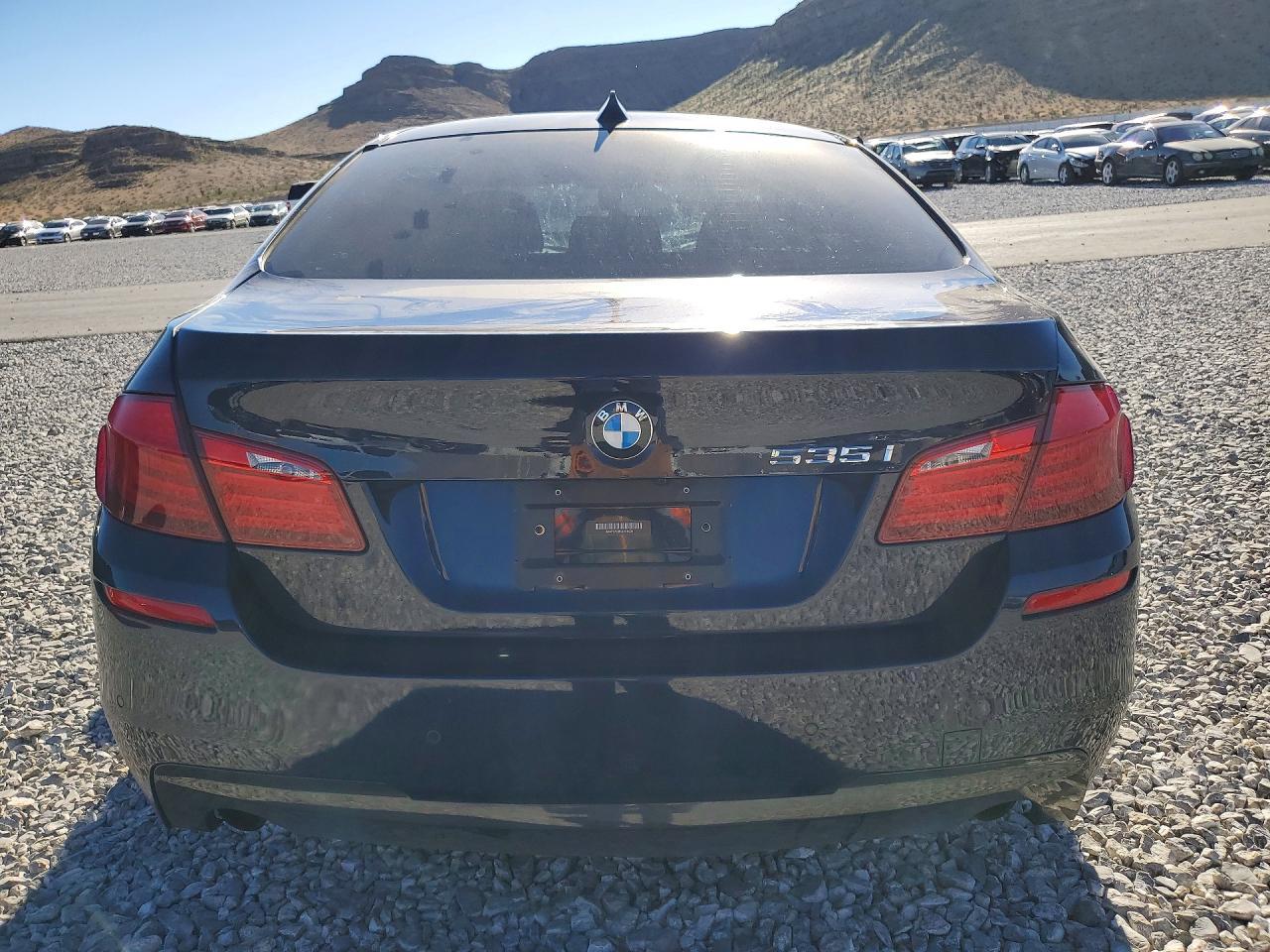 2012 BMW 535 I - Image 6