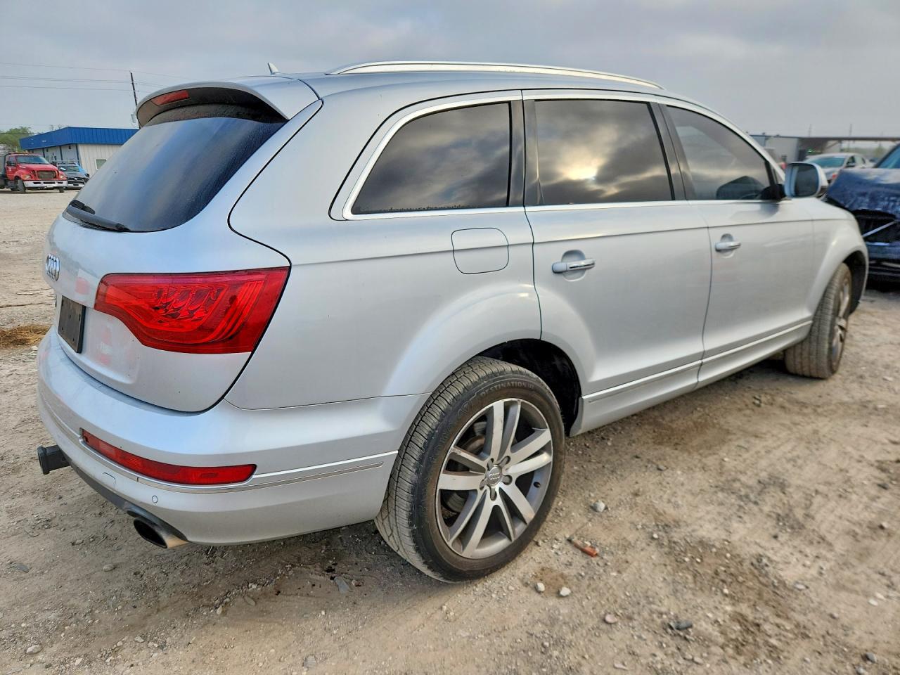 2013 Audi Q7 Premium Plus - Image 3