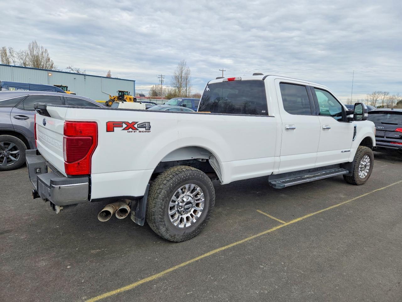 2021 Ford F250 Super Duty - Image 3