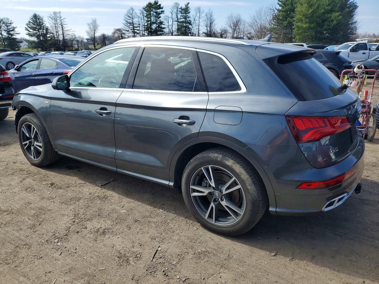 2020 Audi Q5 E Premium Plus - Image 2