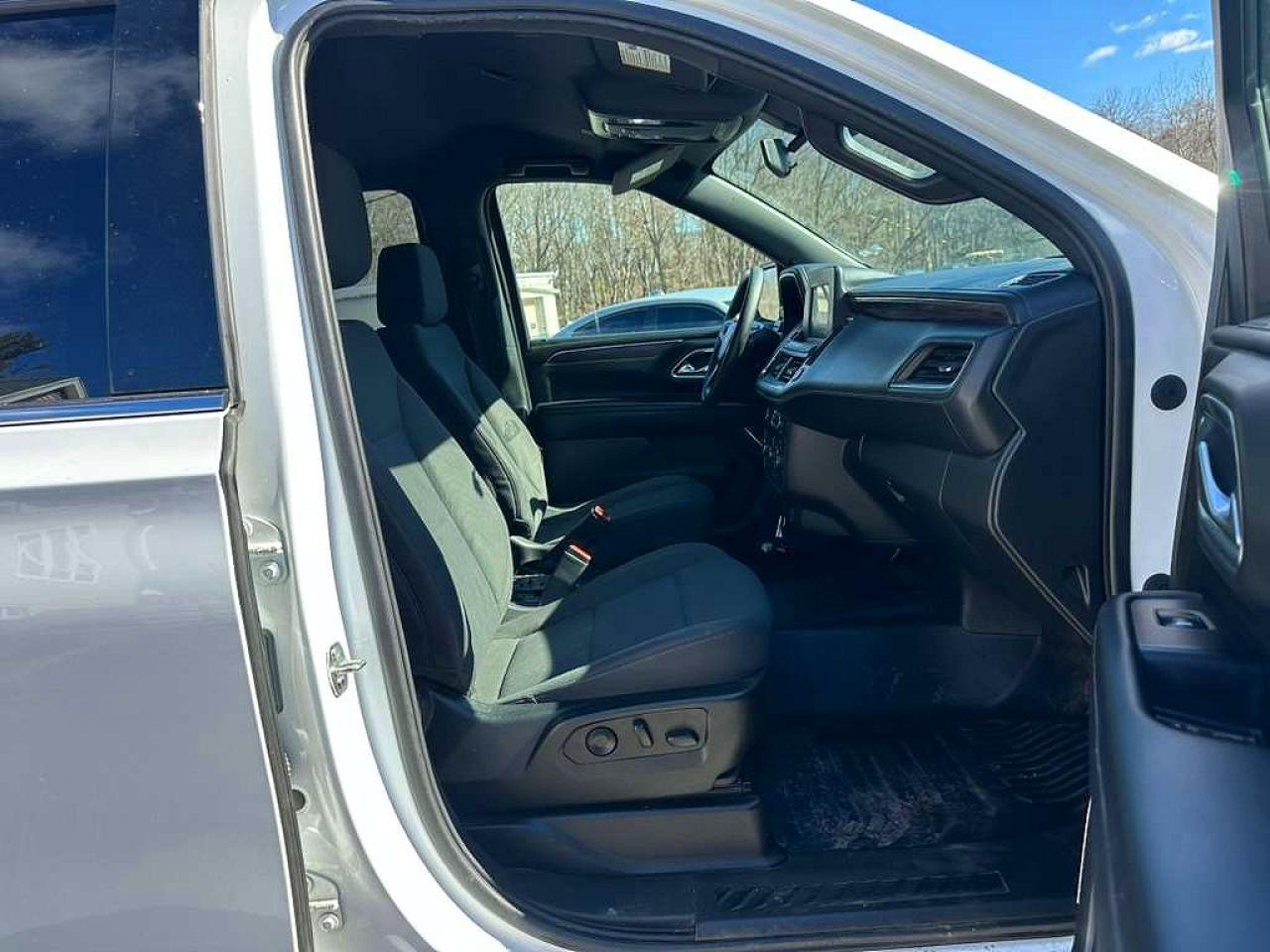 2023 Chevrolet Tahoe C1500 - Image 5