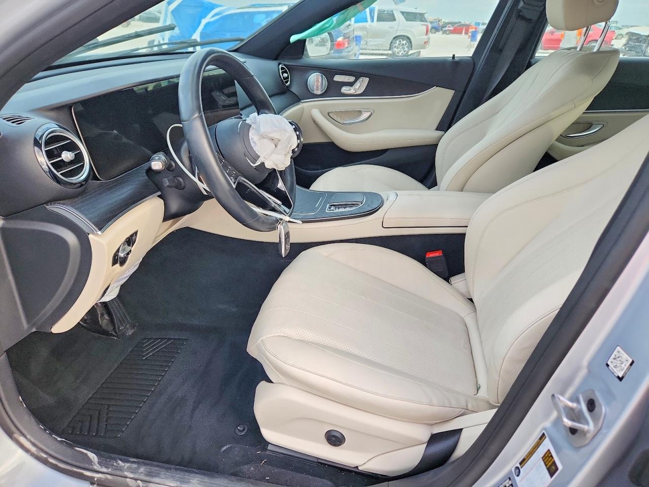 2021 Mercedes-Benz E 450 4Matic - Image 7